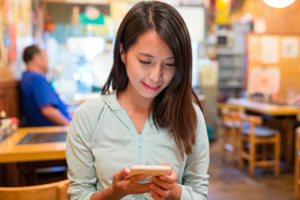 隐藏在腾讯年报中，微信赚钱的秘密